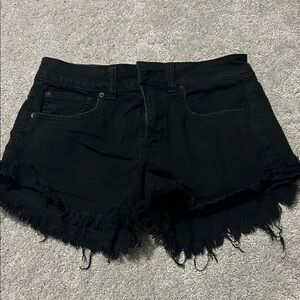 American Eagle Women's Black Frayed Denim Shorts